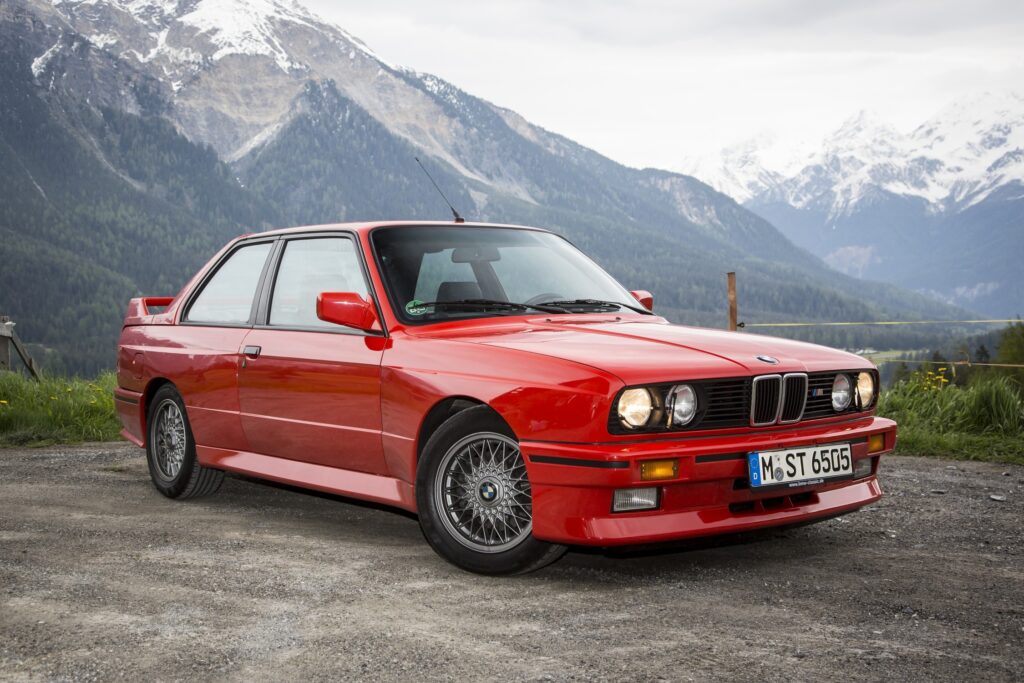 Red BMW E30 M3